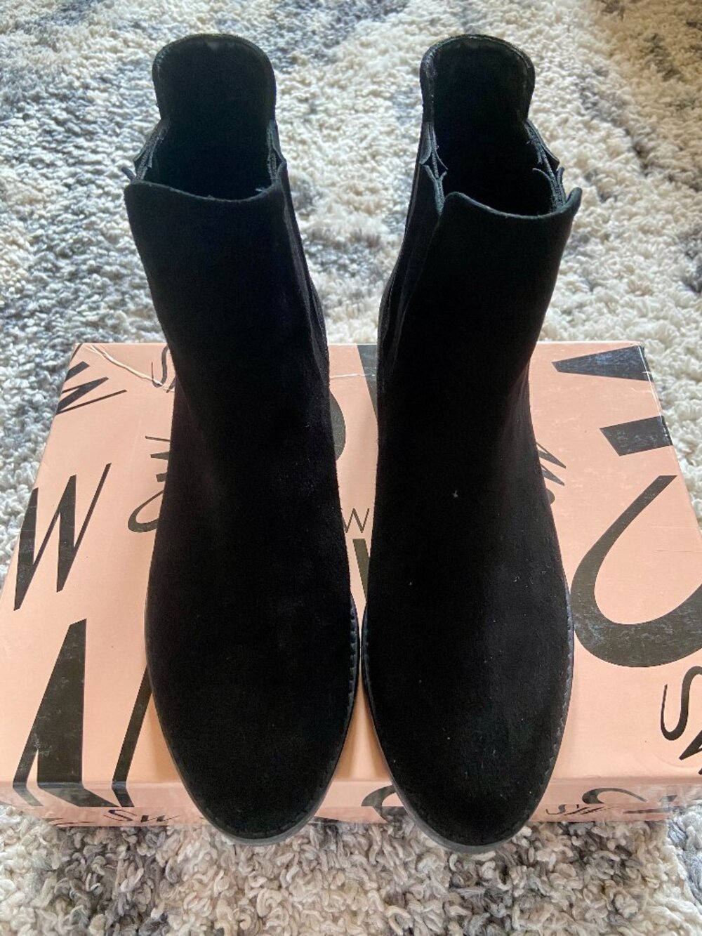 Stuart Weitzman Basilico Suede Chelsea Boots 7.5 (New, with Box and Dust Bag)